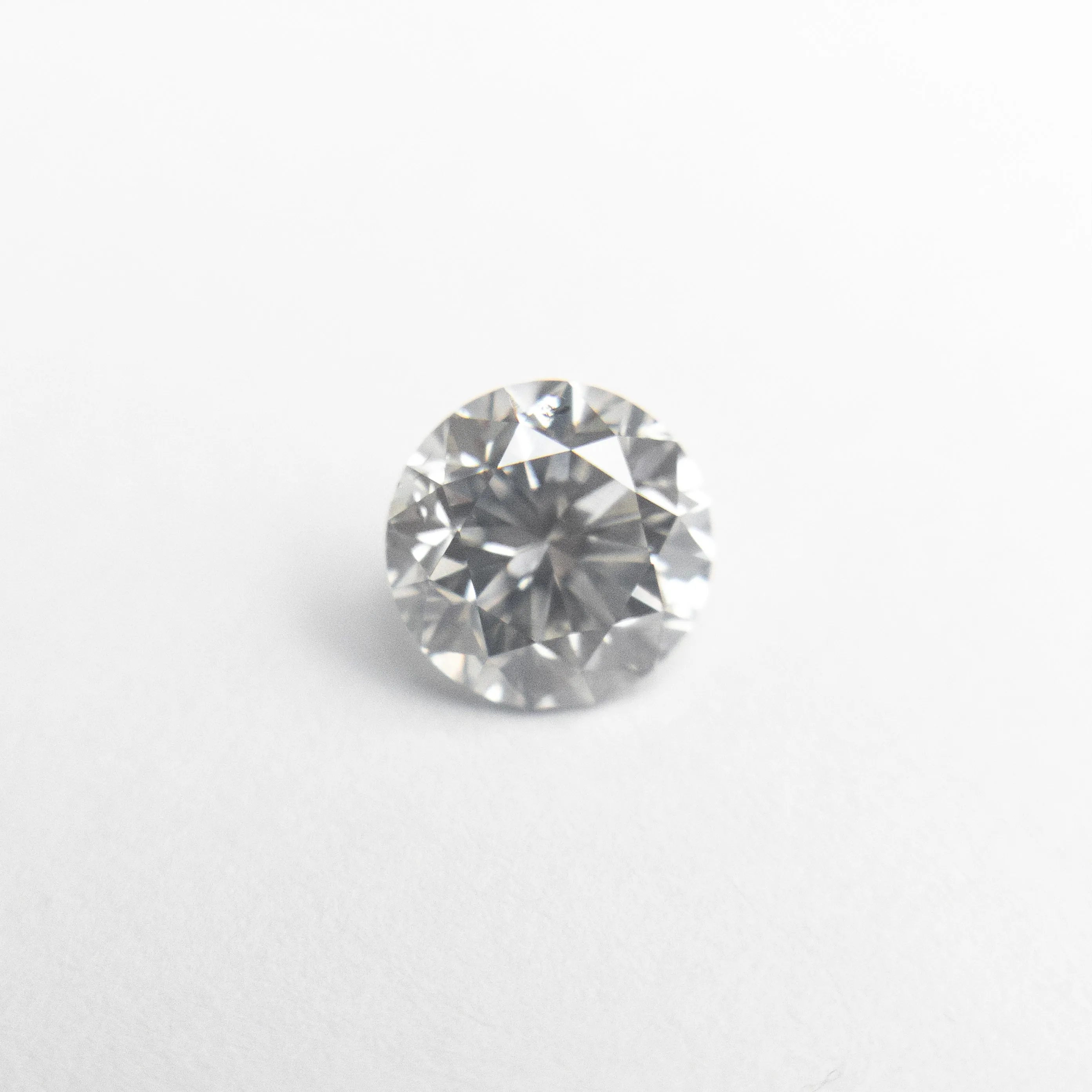 0.61ct 5.20x5.19x3.49mm Fancy Grey Round Brilliant 18968-03