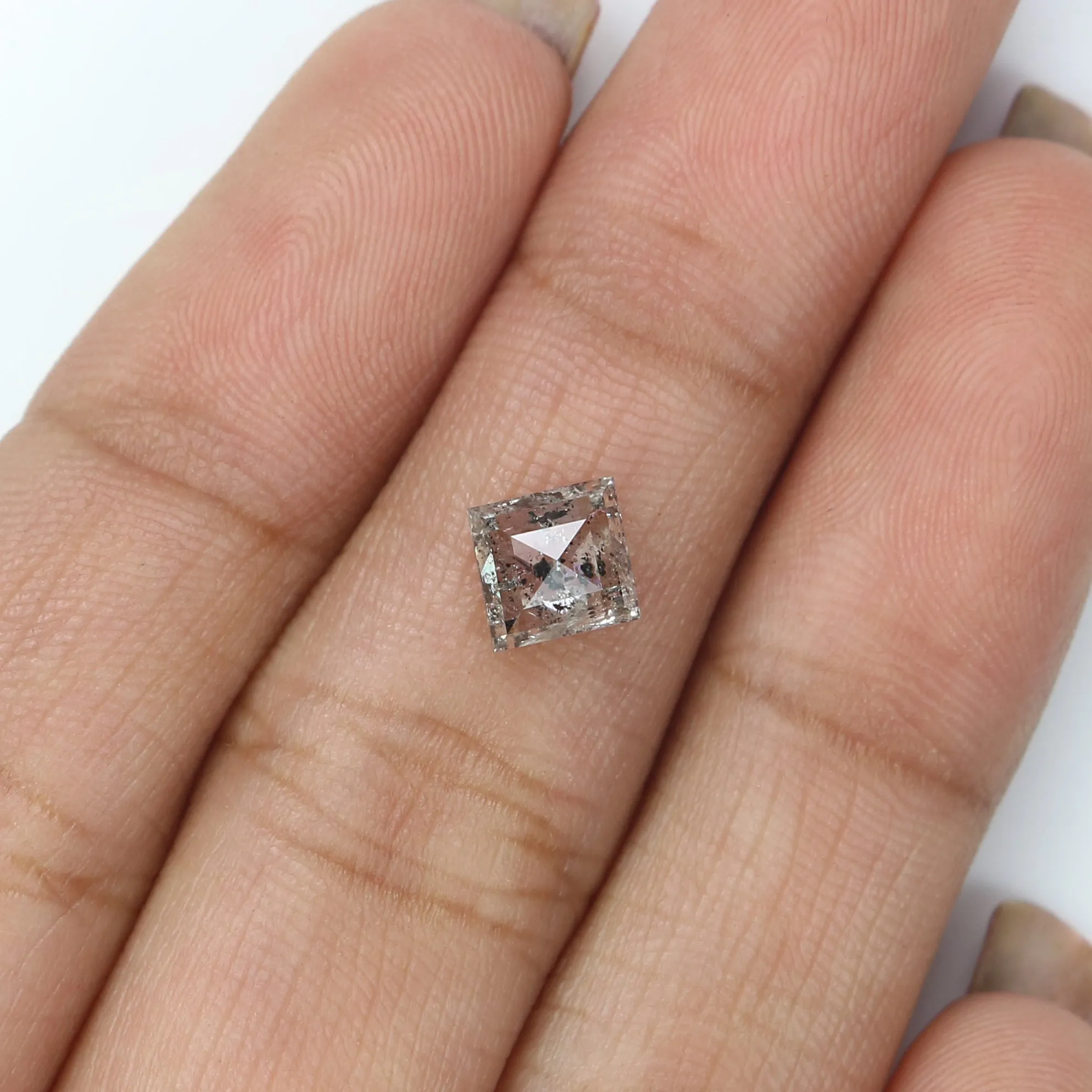 0.96 CT Natural Loose Kite Shape Diamond Salt And Pepper Kite Cut Diamond 7.75 MM Black Grey Color Kite Shape Rose Cut Diamond Q