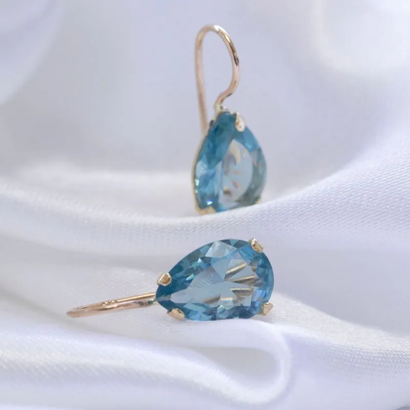 14K Yellow Gold Teardrop Blue Cubic Zirconia 7X10mm Dangle Earrings