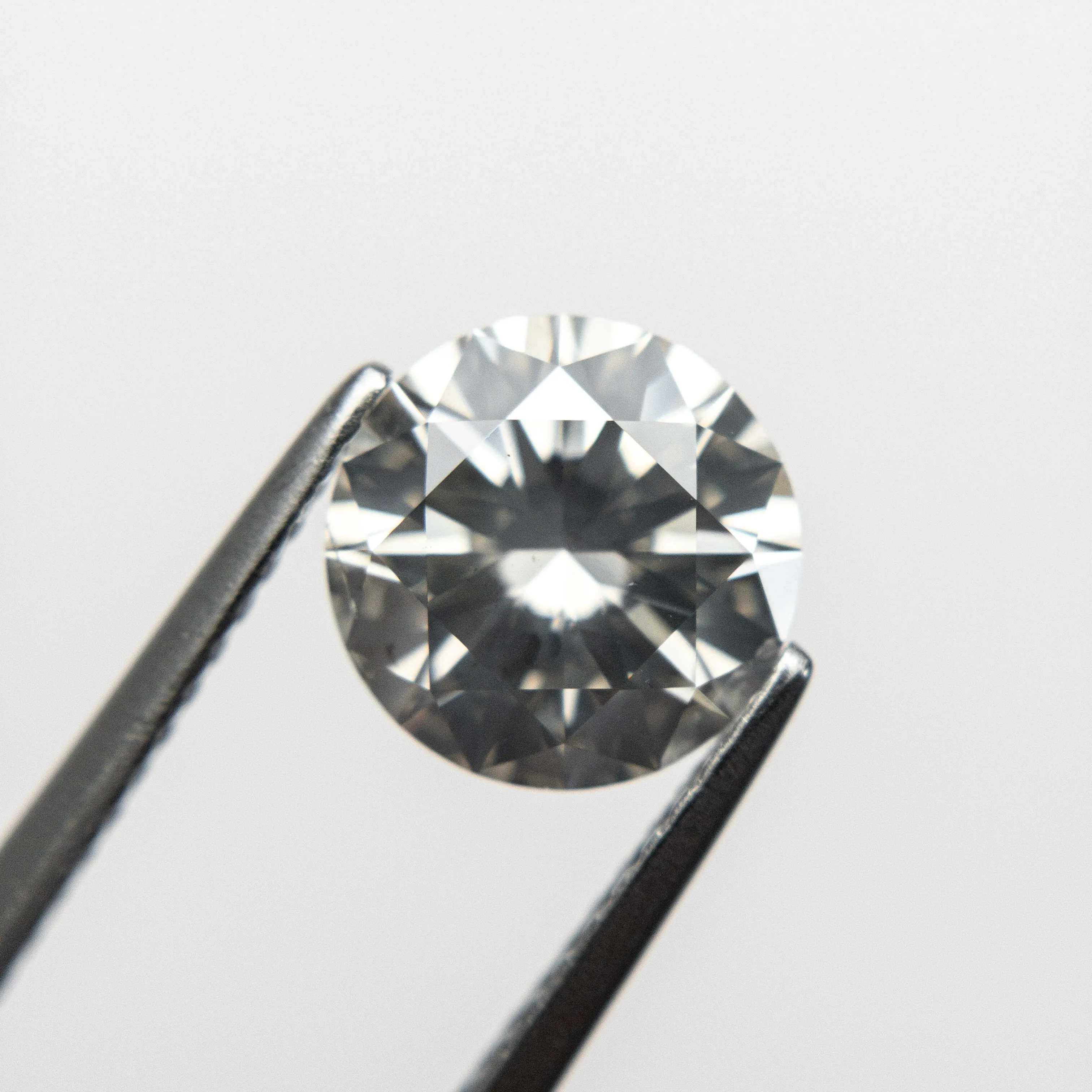 2.00ct 8.15x8.10x4.93mm SI1 Fancy Grey Round Brilliant Cut 18630-01