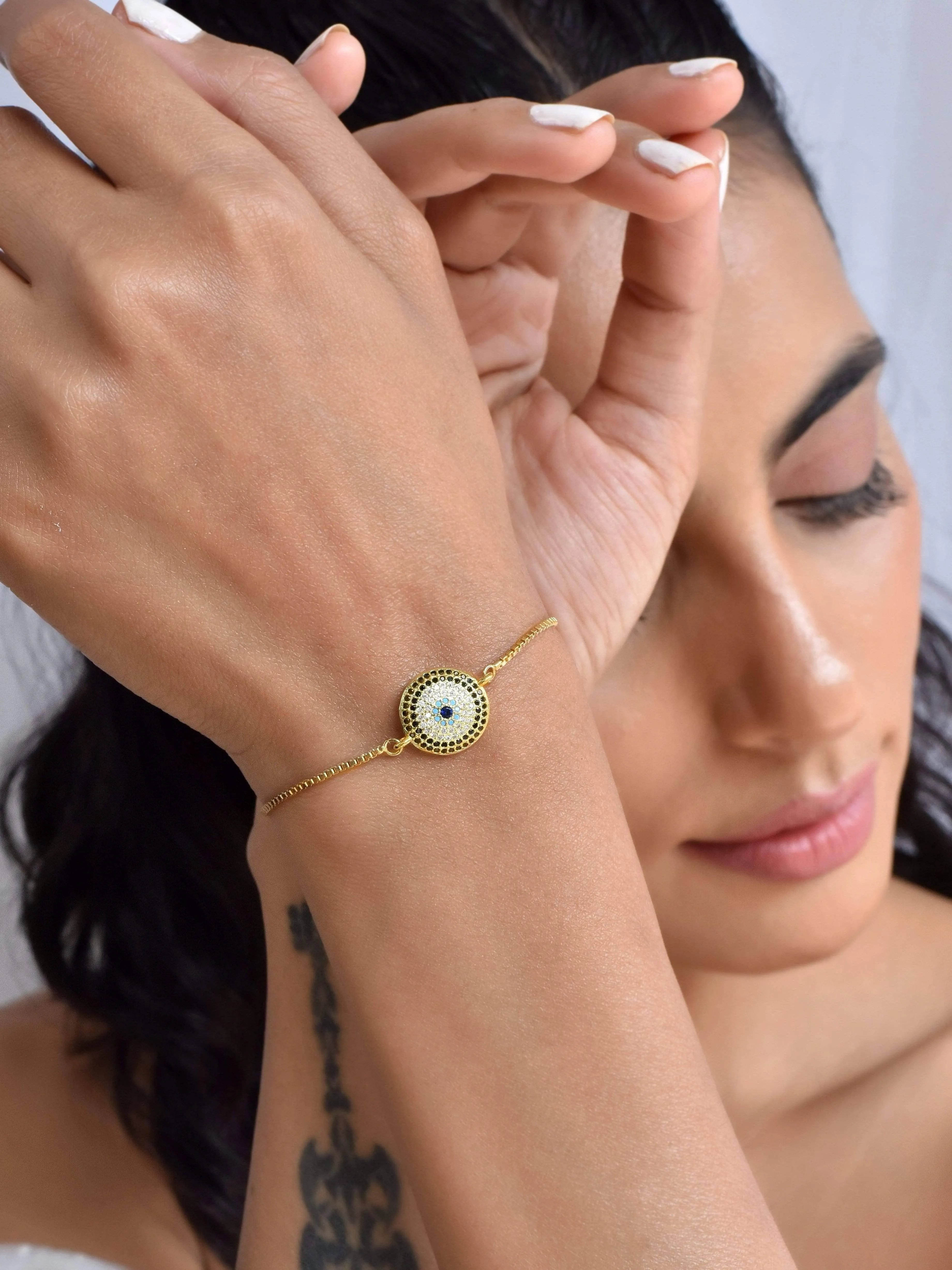 Vembley Round Evil Eye Bracelet