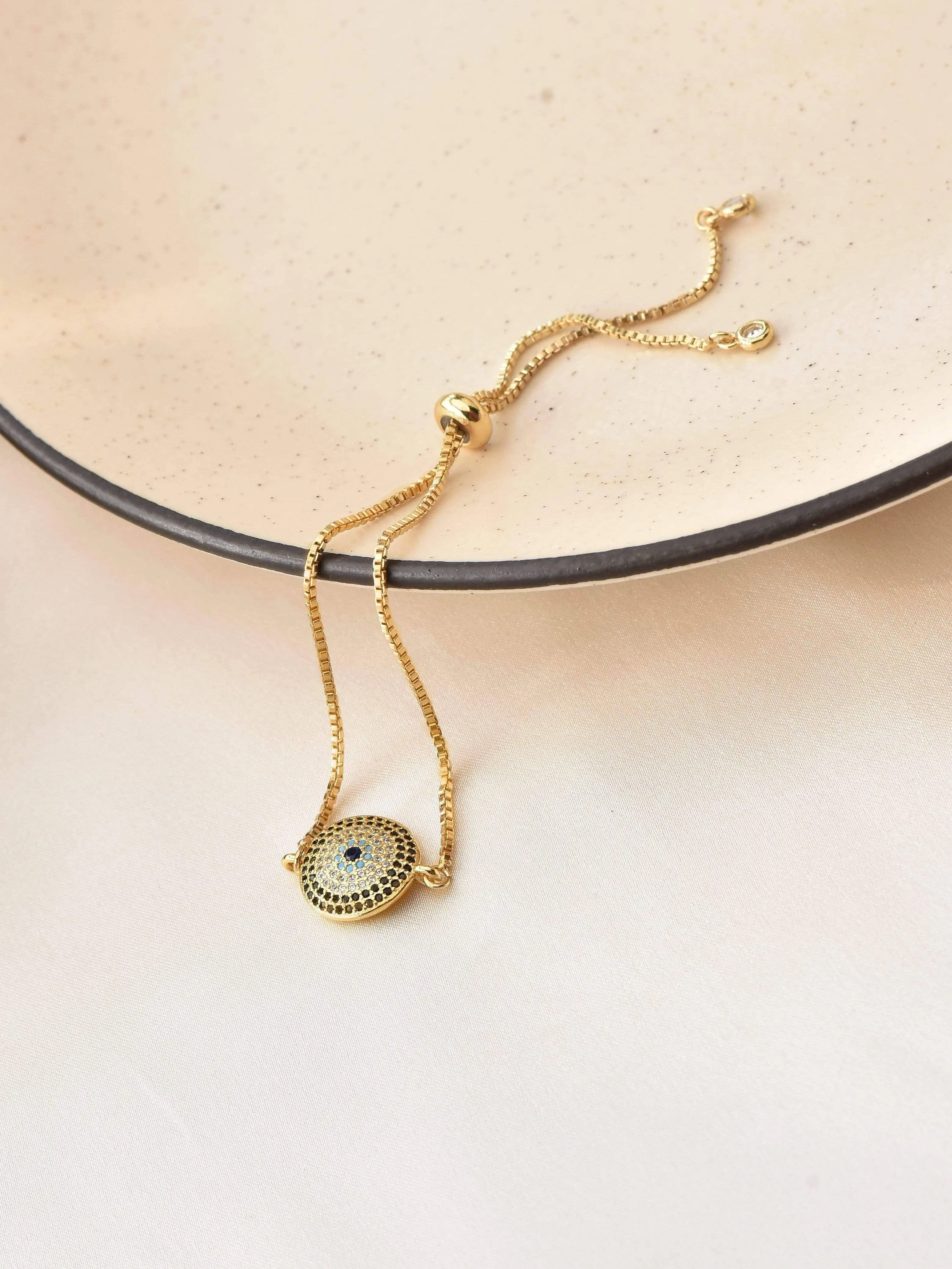 Vembley Round Evil Eye Bracelet