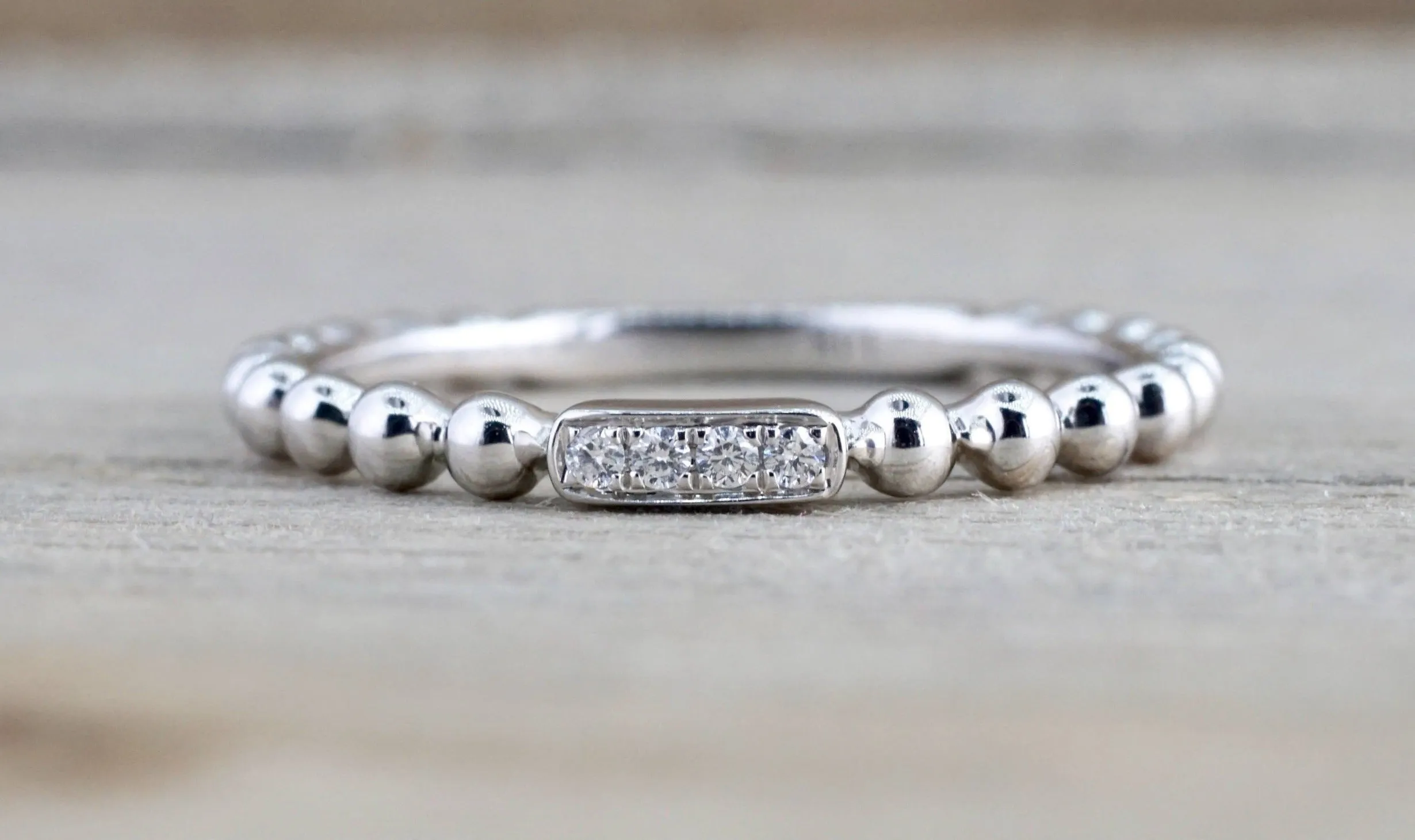 White Gold Diamond Bead Ring Space Bar