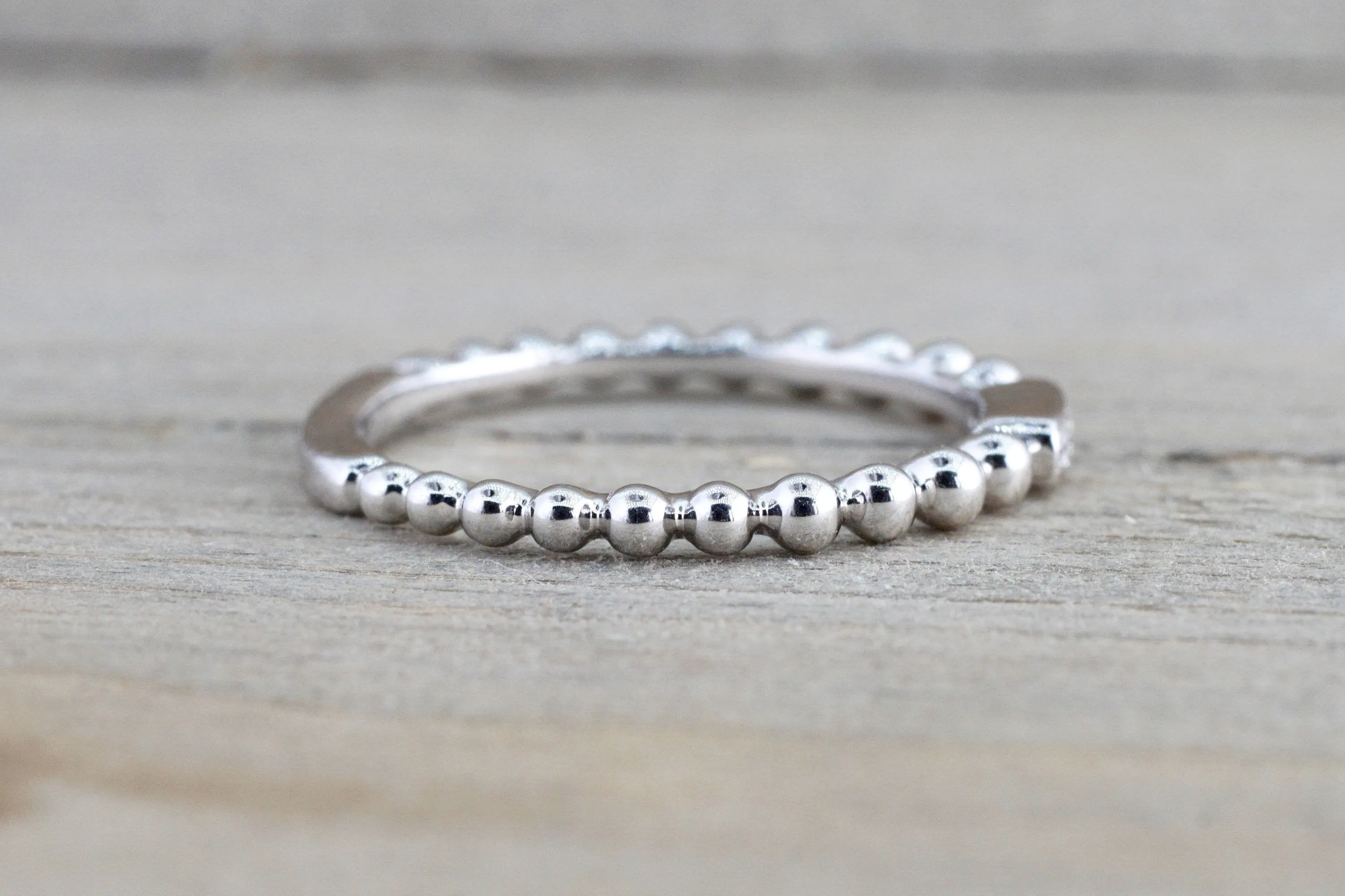 White Gold Diamond Bead Ring Space Bar